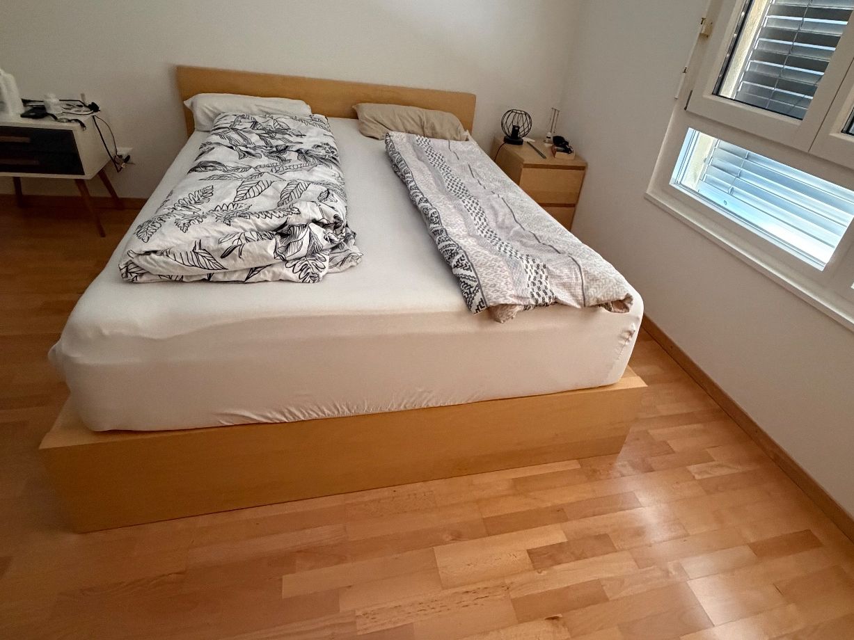 Ikea Lits: Lit complet 140x200 – D'occasion à Givisiez par sfracheb