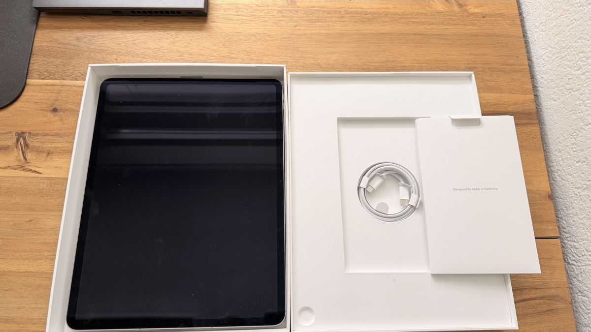 Apple Tablet PC: iPad Air 13 pouces - M4 - Wifi + Cellular – Neu (gemäss Beschreibung) aus Givisiez von Stef1997 1