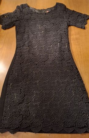 Schickes Yumi Spitzenkleid Gr. 38 Schwarz Cocktailkleid F...