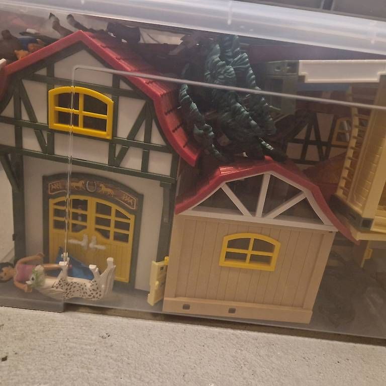 Giocattoli: Div. Playmobil – Usato da Rümlang venduto da kar_6nzq