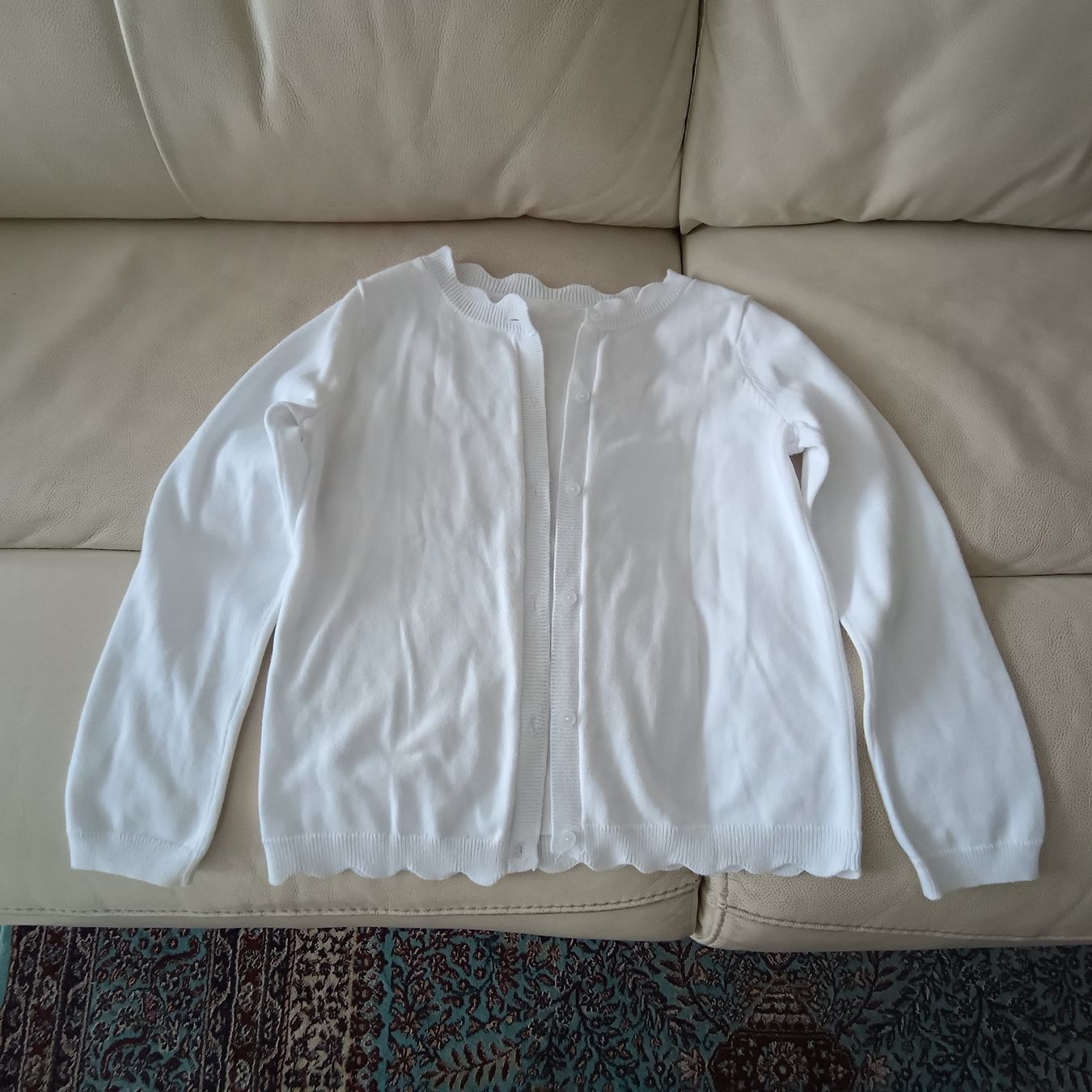 Giacche & Cappotti: Strickjacke Mädchen Gr. 128 – Usato da Emmetten venduto da Hornberger