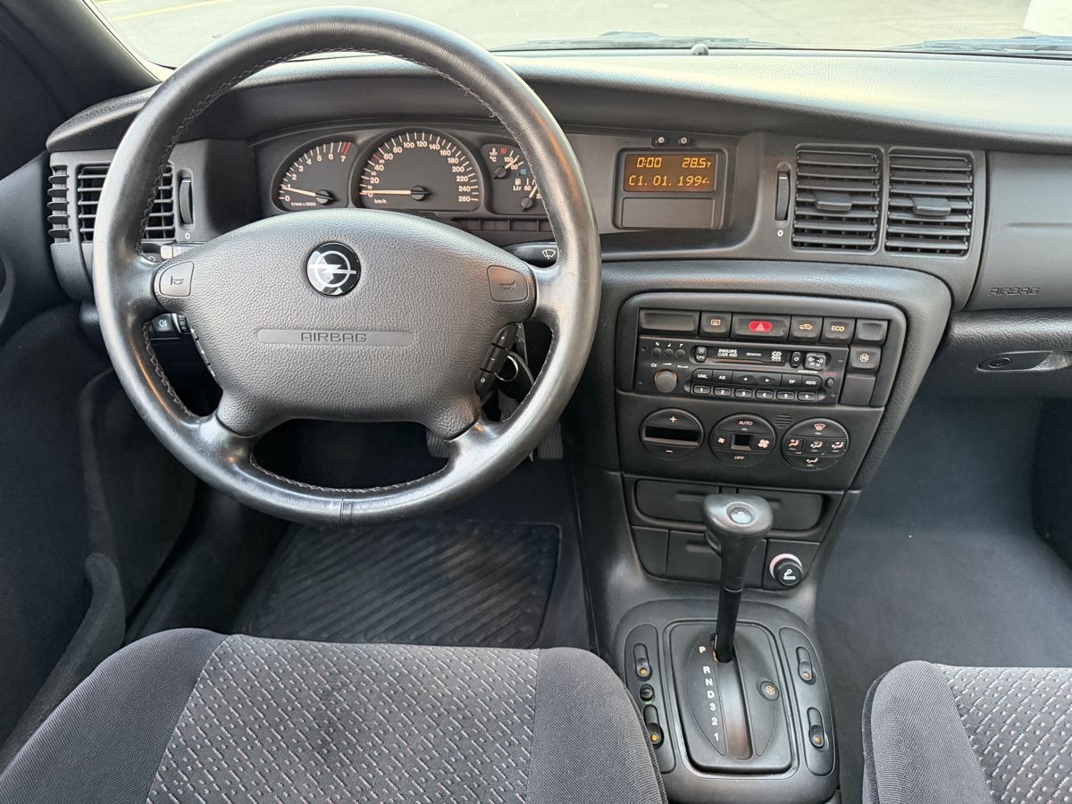 Opel Automobili: Opel Vectra B20 2.0 Benzin – Usato da Wohlen AG venduto da tiperio 6