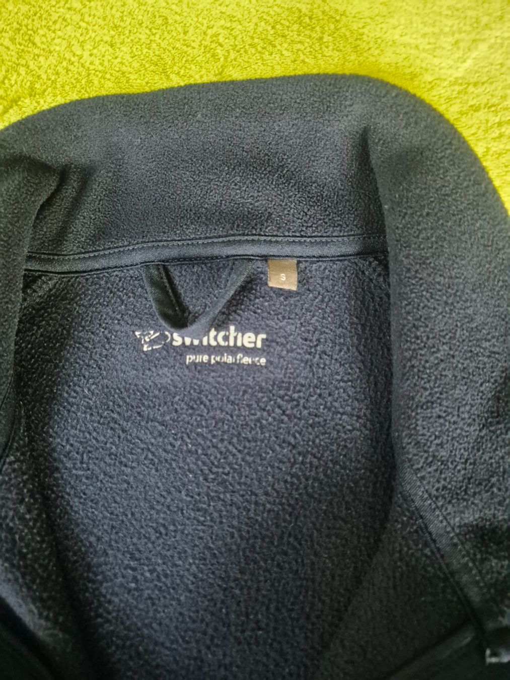 Switcher Giacche: Switcher Fleecejacke, Grösse S, Dunkelblau – Usato da Winterberg ZH venduto da Gemini63 3