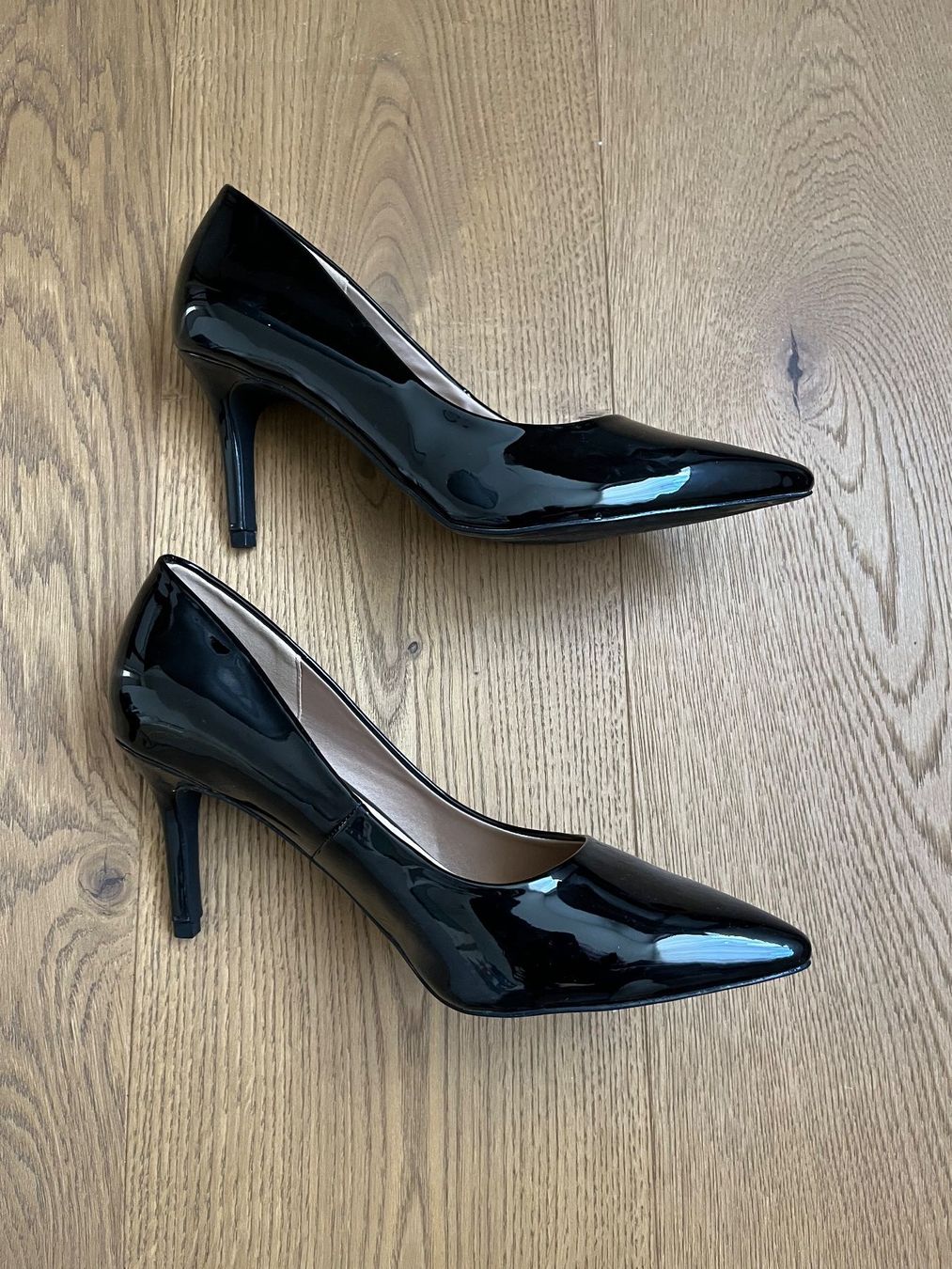 H&M Scarpe da donna: Damenschuhe/Pumps – Usato da Balgach venduto da Olieto 1