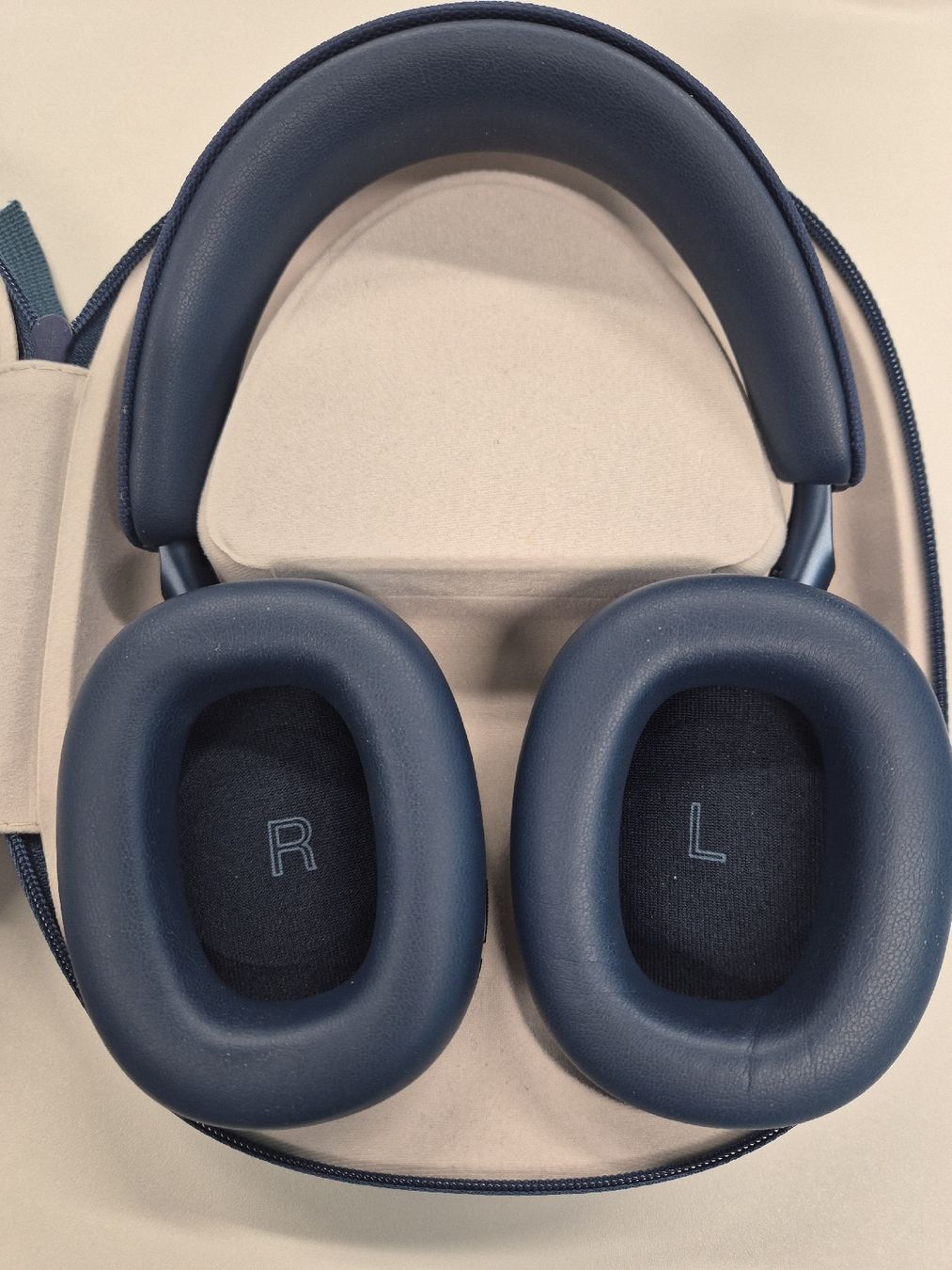 Bowers & Wilkins Cuffie: Bowers & Wilkins – Usato da Minusio venduto da chinolandia 2