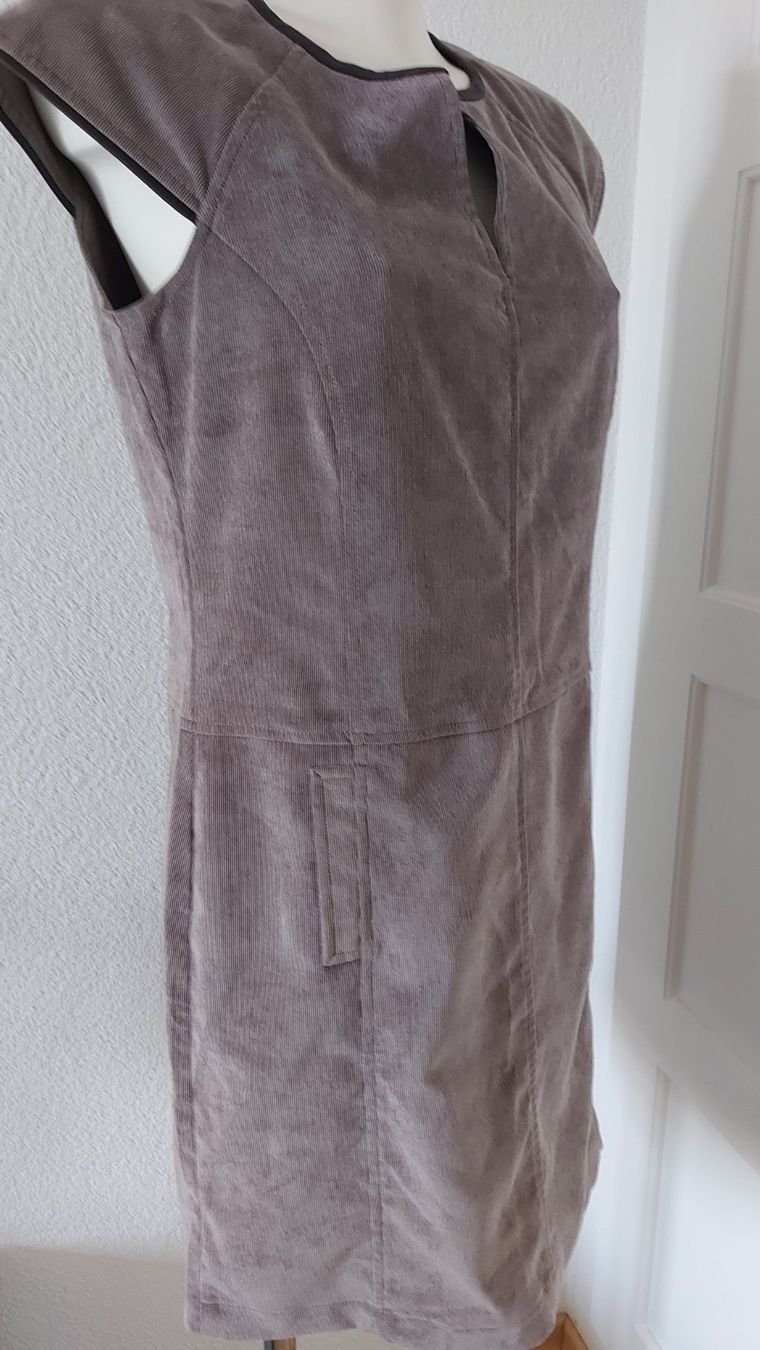 Caroll Vestiti: CAROLL Kleid gr,40 – Usato da langenthal venduto da rundholz7 2