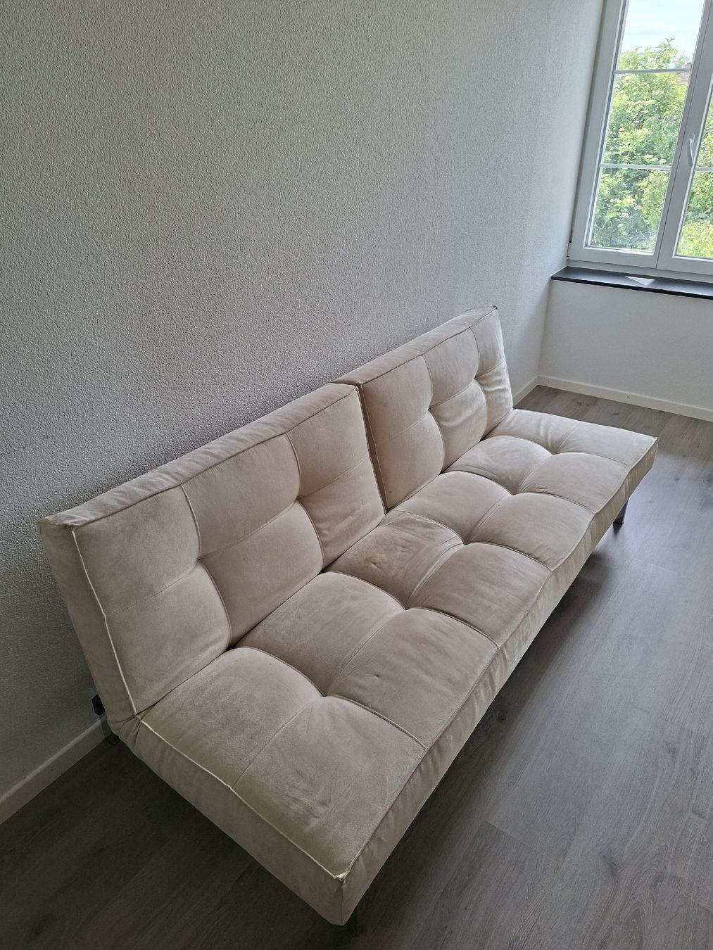 Sofas: Canapé-lit beige doux et confortable – Gebraucht aus Diesse von thj_wr7s 1