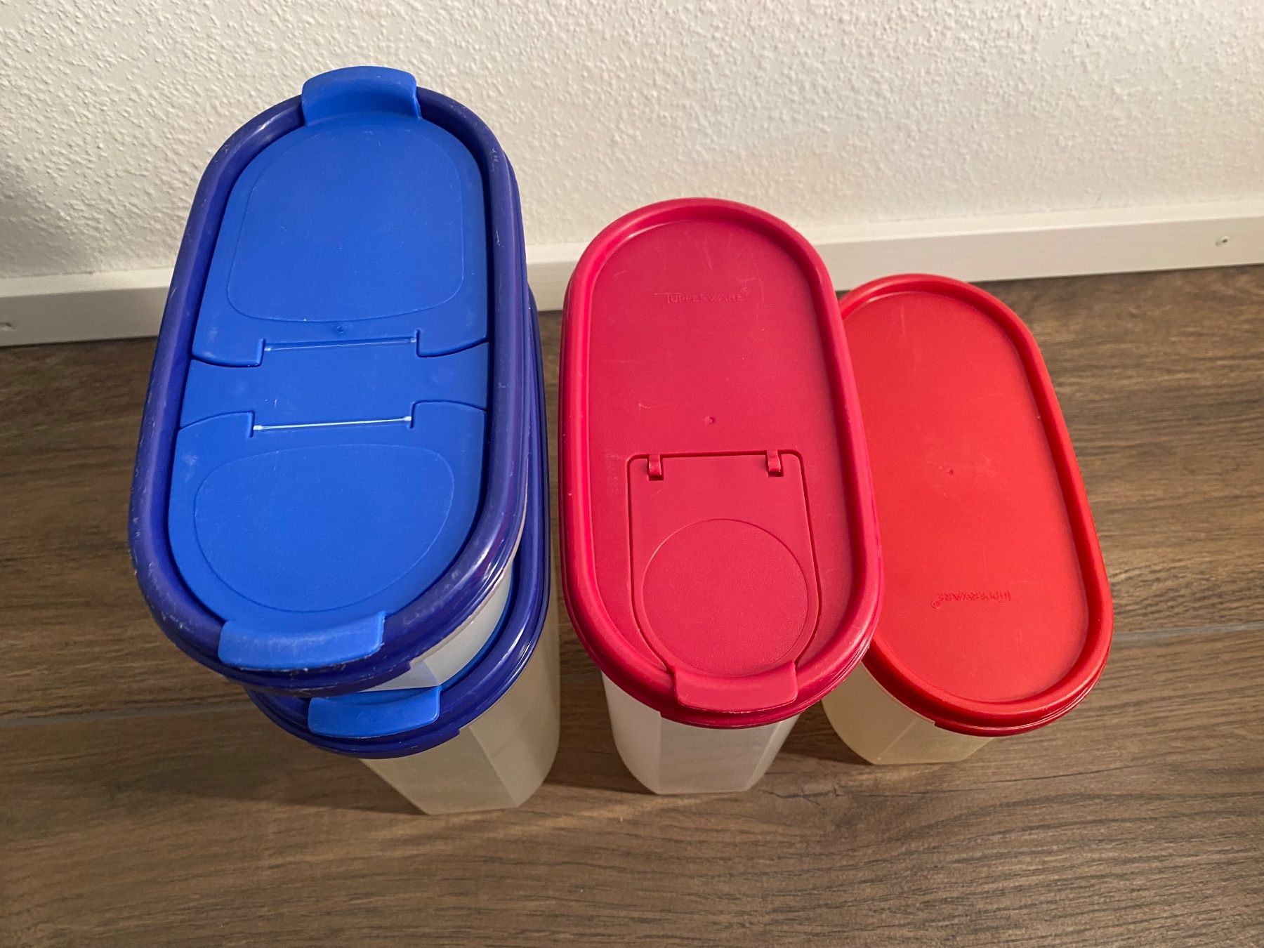 Tupperware Contenitori & Simili: Tupperware Supervision rot & blau (4 Stück) – Usato da Pratteln venduto da a23_j2gs 1