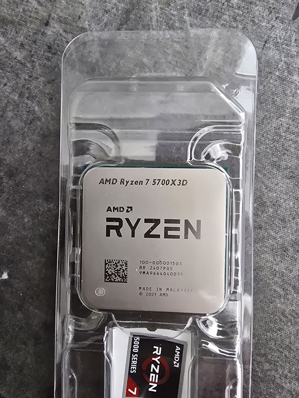 Amd Composants électroniques: Ryzen 7 5700X3D – D'occasion à Hochdorf par gdswiss71