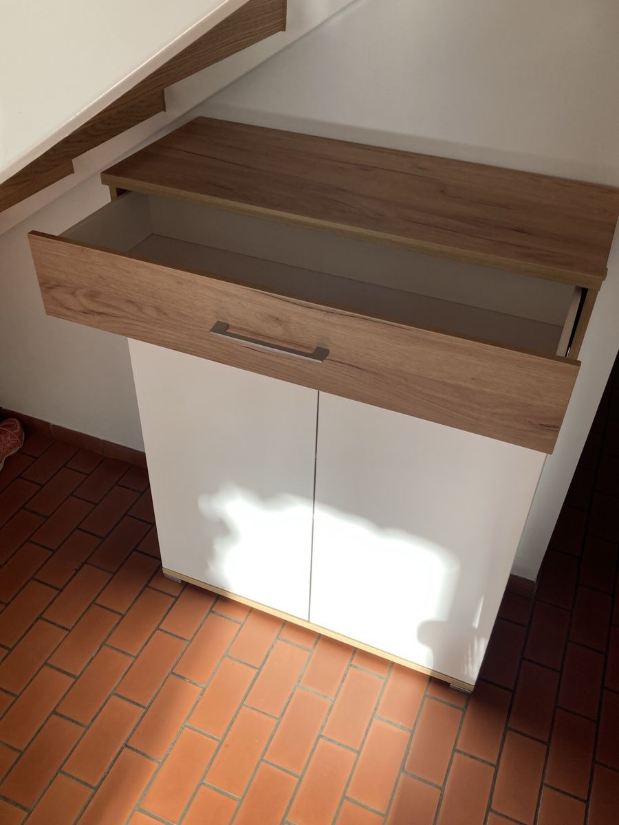 Pfister Kommoden: Pfister Kommode / Schuhschrank – Gebraucht aus Urdorf von Rose.14 2