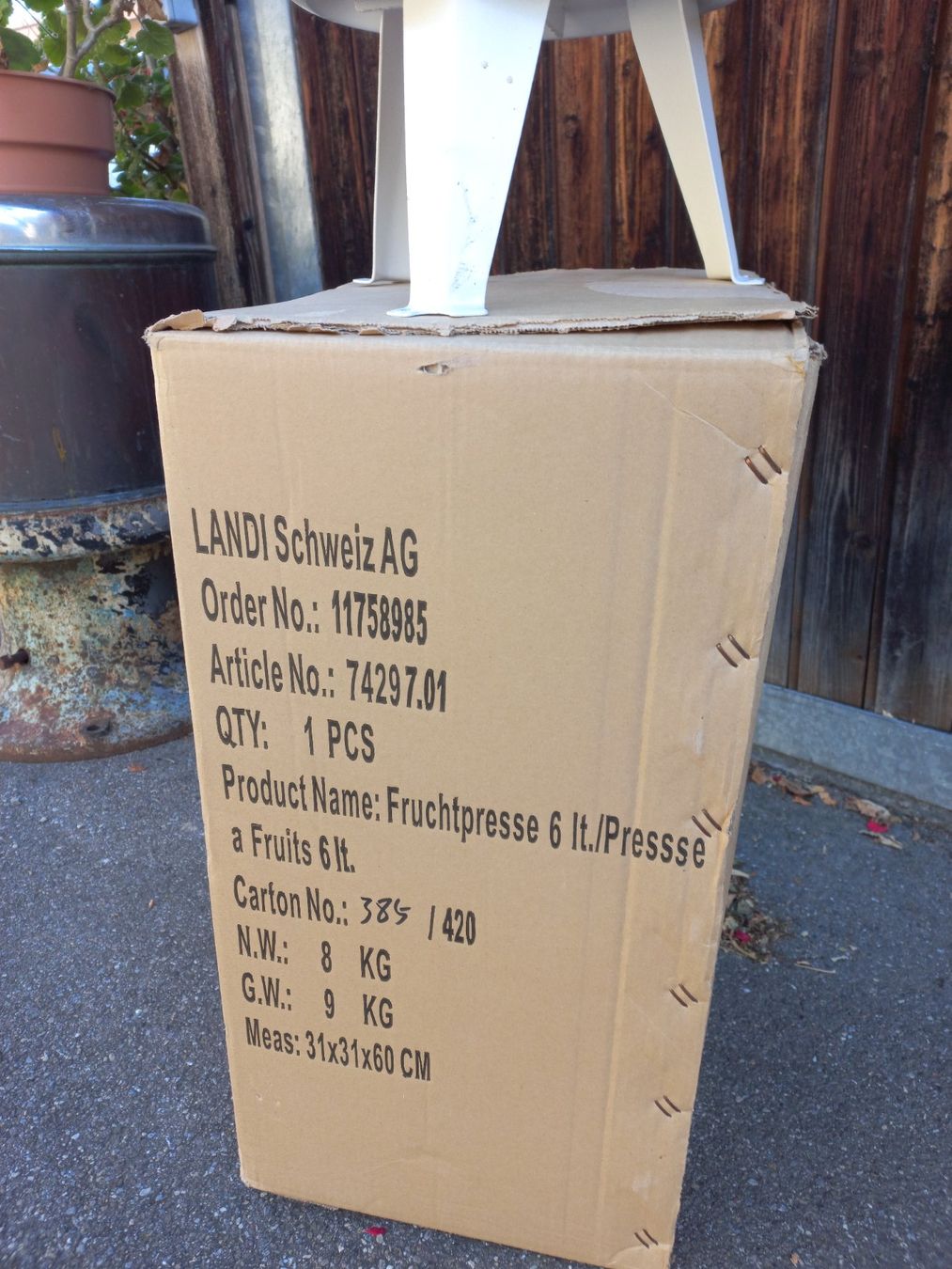 Tutte le macchine: Fruchtpresse 6ltr. Neuwertig OVP – Usato da wohlenschwil venduto da rebona 1