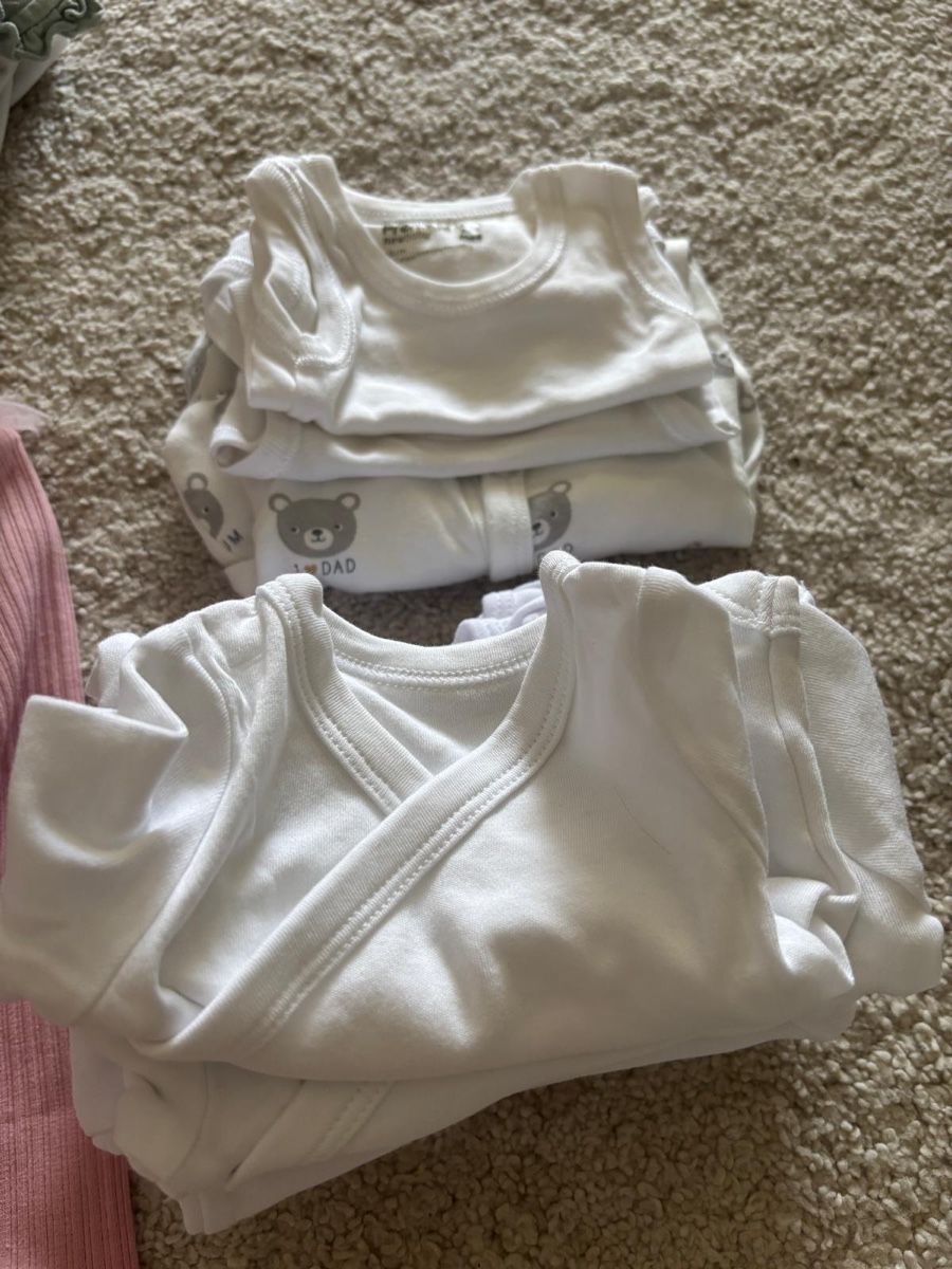 Lotti & Set di vestiti: Baby Kleider Set Mädchen gebraucht diverse Marken – Usato da Beinwil am See venduto da remoseelhofer 1
