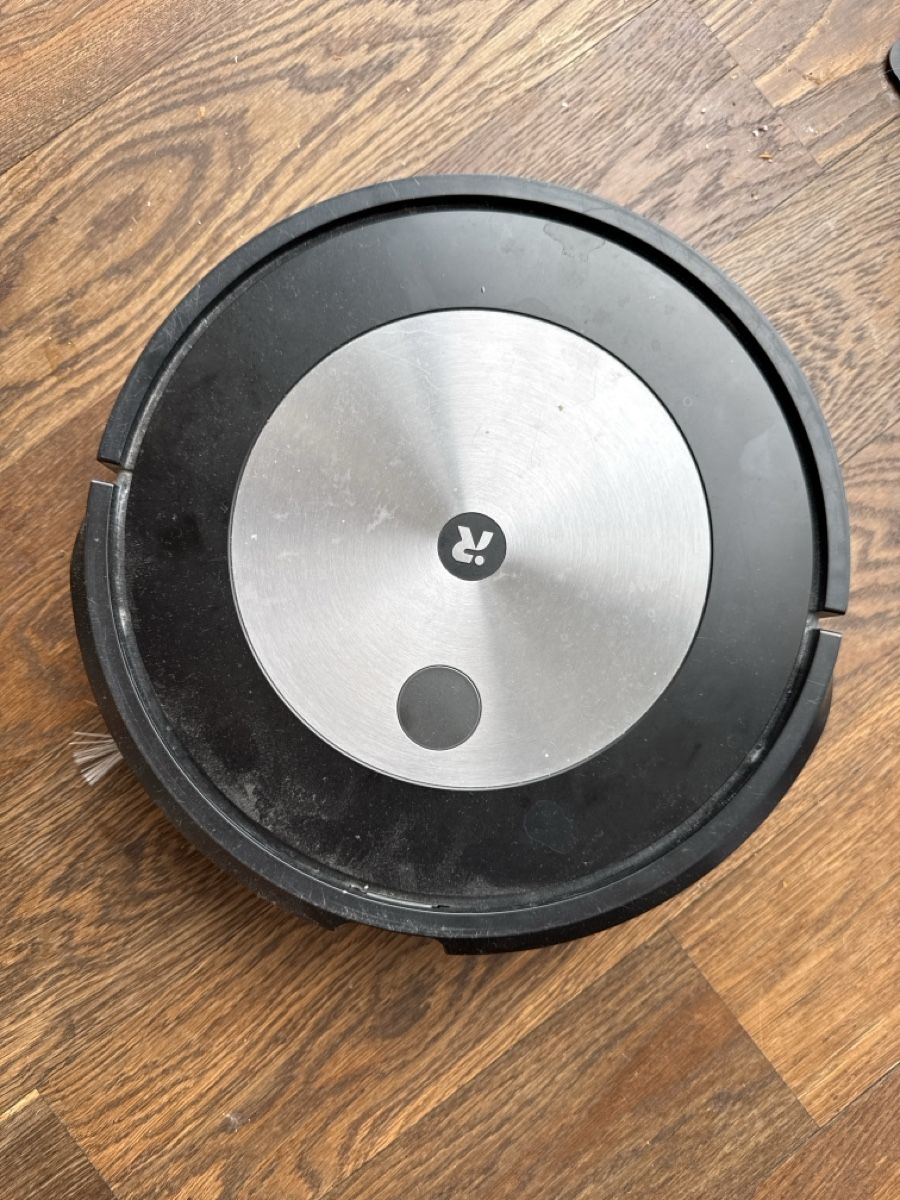 Irobot Aspirapolveri & Accessori: Roomba j7 – Usato da Zürich venduto da dan_7cj7