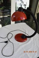 Sehr schöne Vintage Tischlampe ROT, NEWABA.