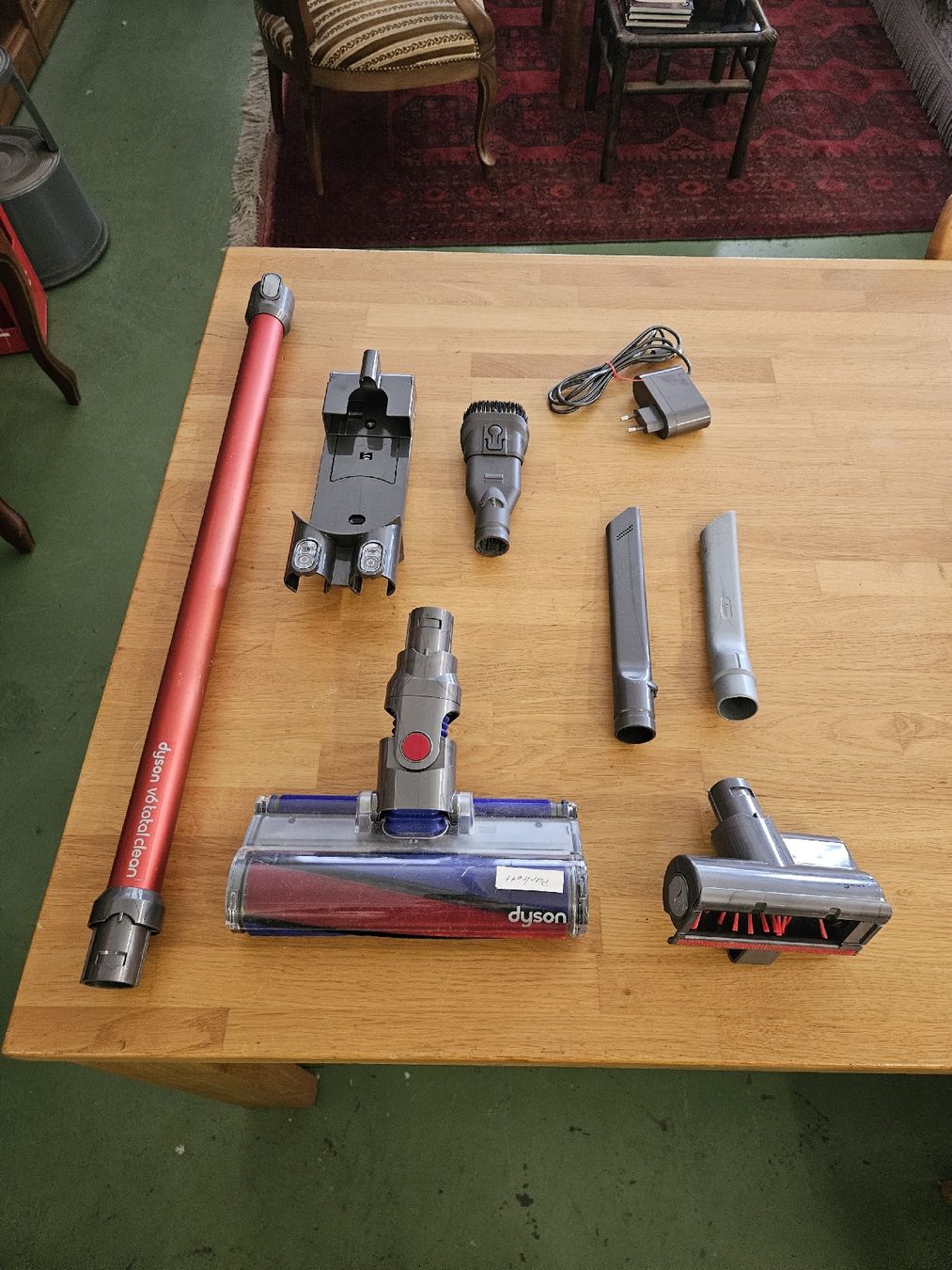 Dyson Altro per la casa: Dyson Staubsauger Teile / Zubehör / Kabel – Usato da Pratteln venduto da Cartonsducoeur_bl