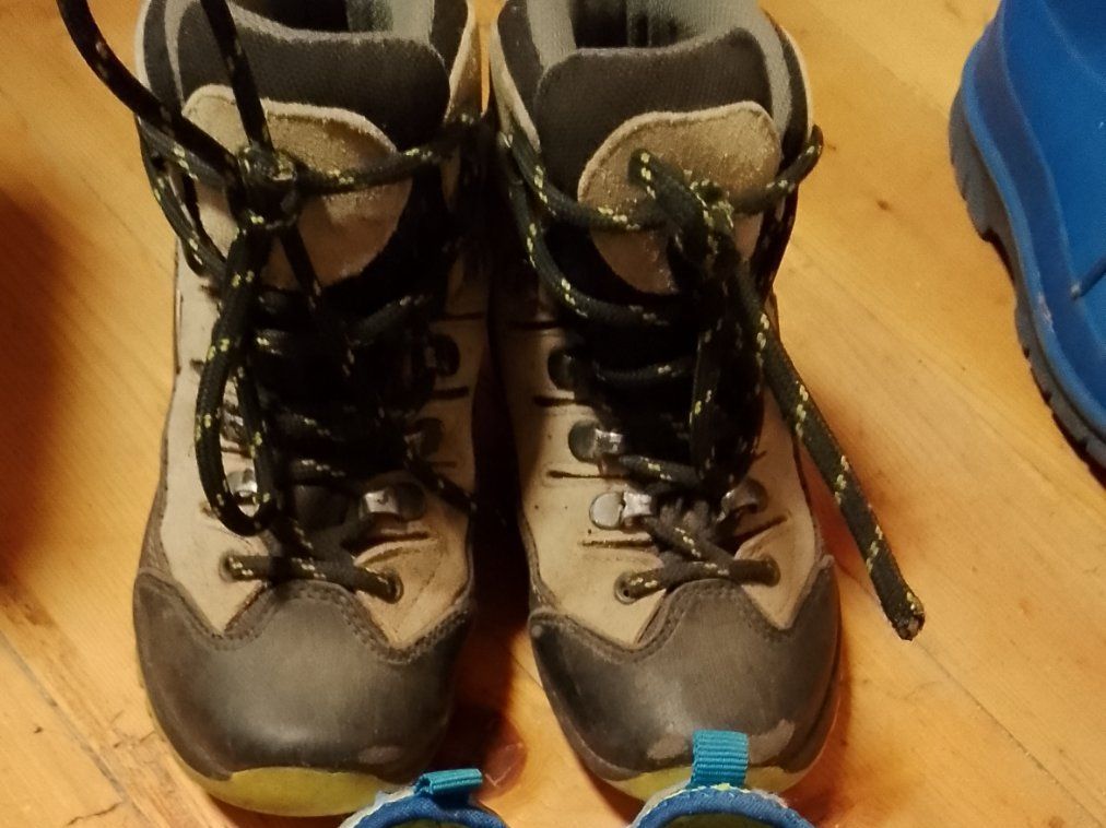 Scarpe per ragazzi: Wanderschuhe gr. 28 – Usato da Mols venduto da Springer0 1