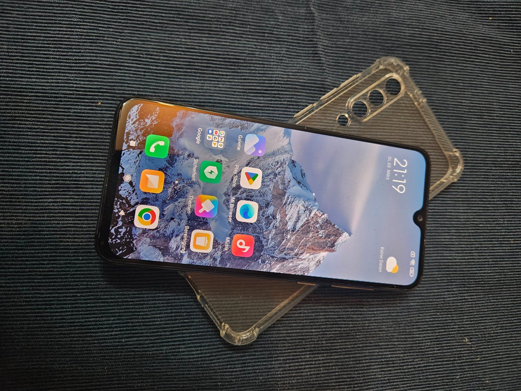 Xiaomi Handys / Smartphones: Xiaomi Mi9 SE black 128gb Duos – Gebraucht aus St. Gallen von Juhasli