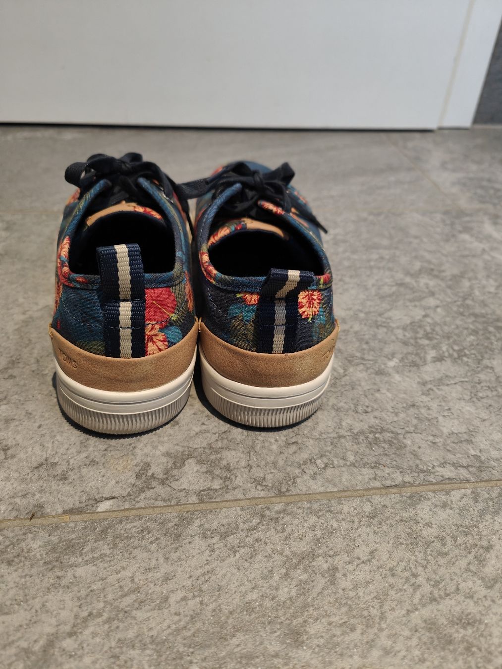 Toms Scarpe da donna: Schuhe von Toms Gr. 38.5 – Nuovo (secondo la descrizione) da Kandergrund venduto da Sam1818 2