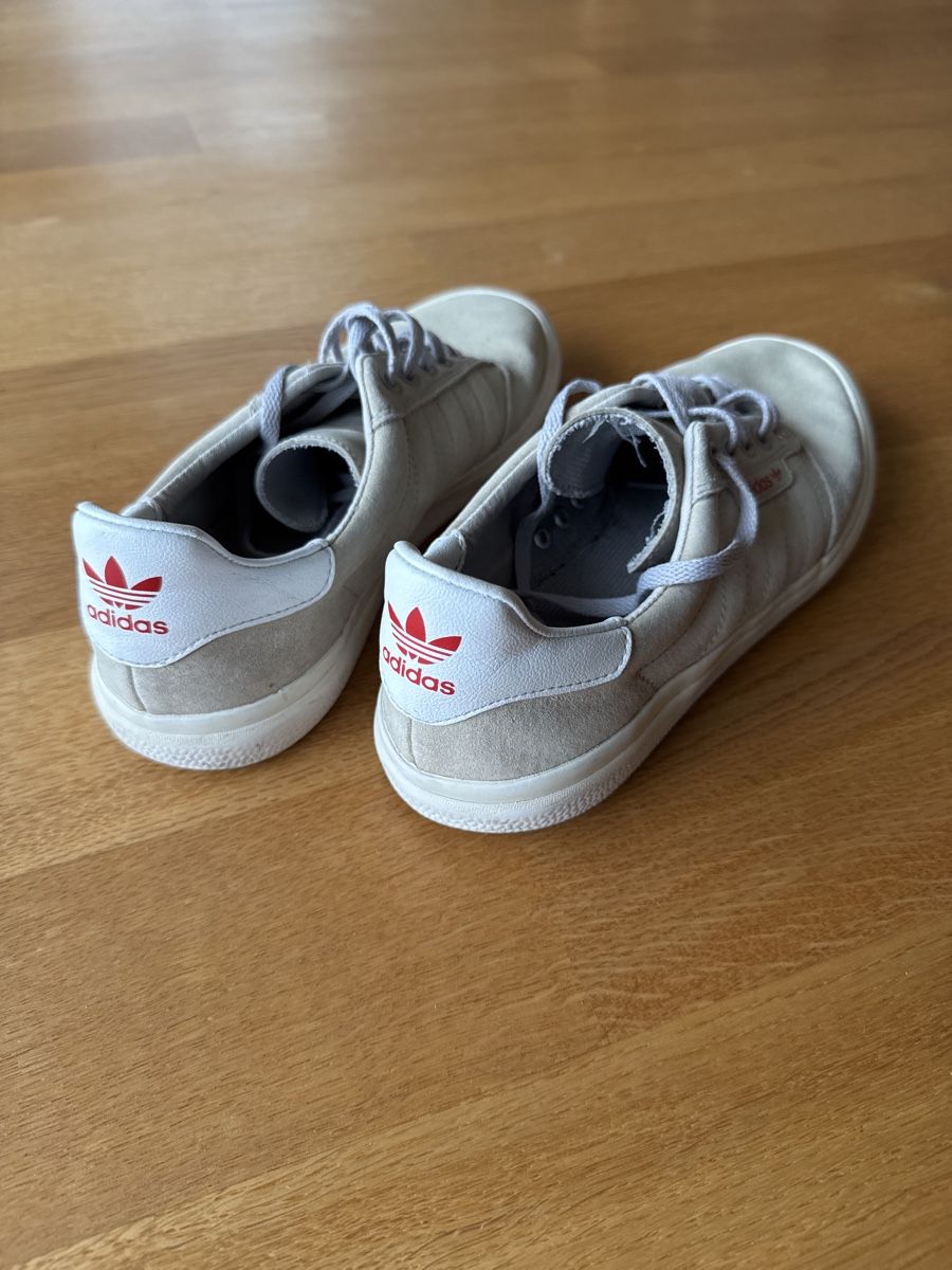 Adidas Scarpe da uomo: Adidas Sneaker, Grösse 44 – Usato da Zürich venduto da Sigeli03 1