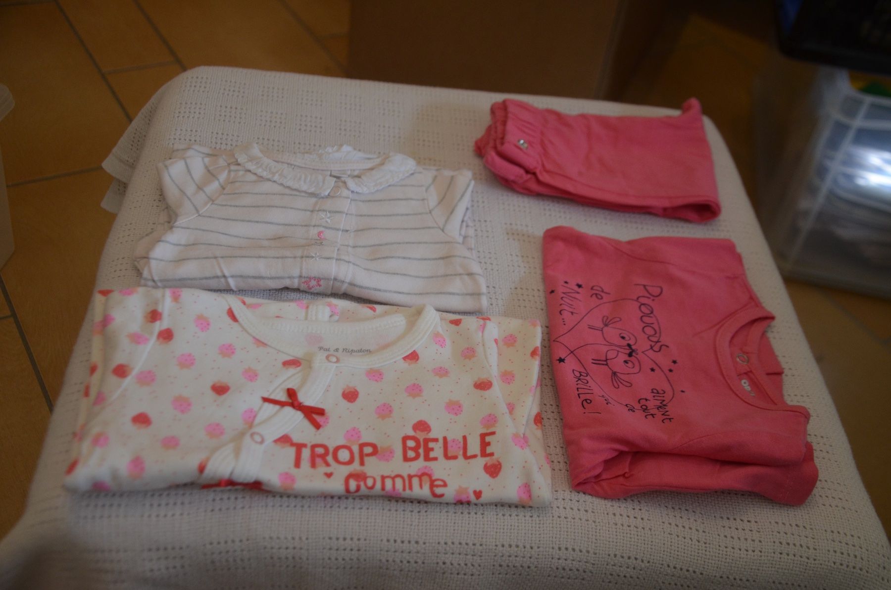 Pigiama & Simili: TAILLE 62 - 3 PIJAMAS – Usato da Chiasso venduto da Dolly015