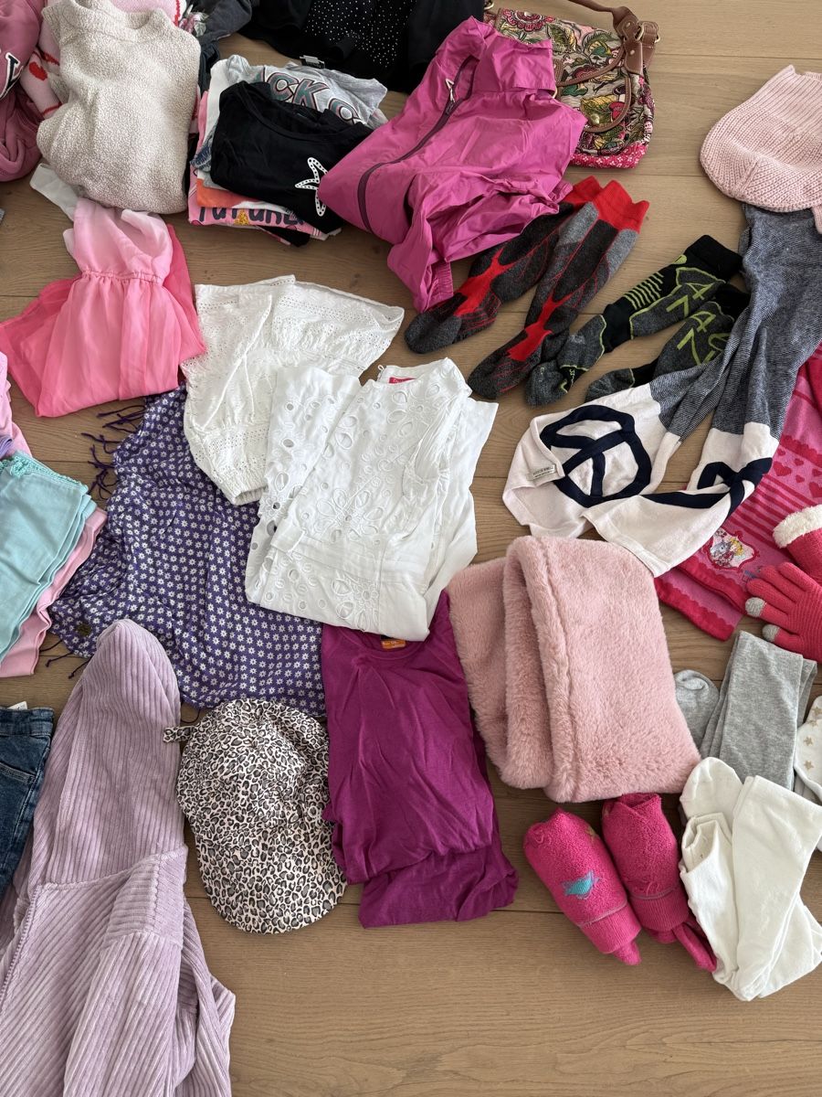 Lotti & Set di vestiti: Marken  Kleiderpaket  Schnäppchen! – Usato da Meilen venduto da Dievondort 1