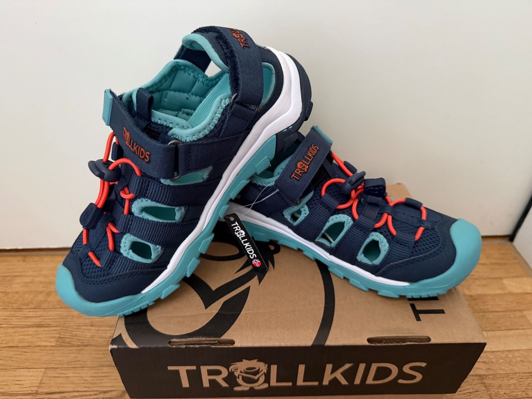 Chaussures garçon: Trekkingsandale Trollkids Gr. 34 NEU – Neuf avec emballage d'origine à Zürich par makmakmak 2