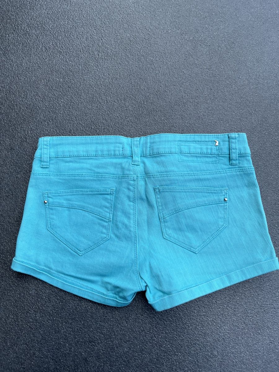 Tally Weijl Hosen: Coole Shorts in Türkis – Gebraucht aus Dietikon von na_129 1