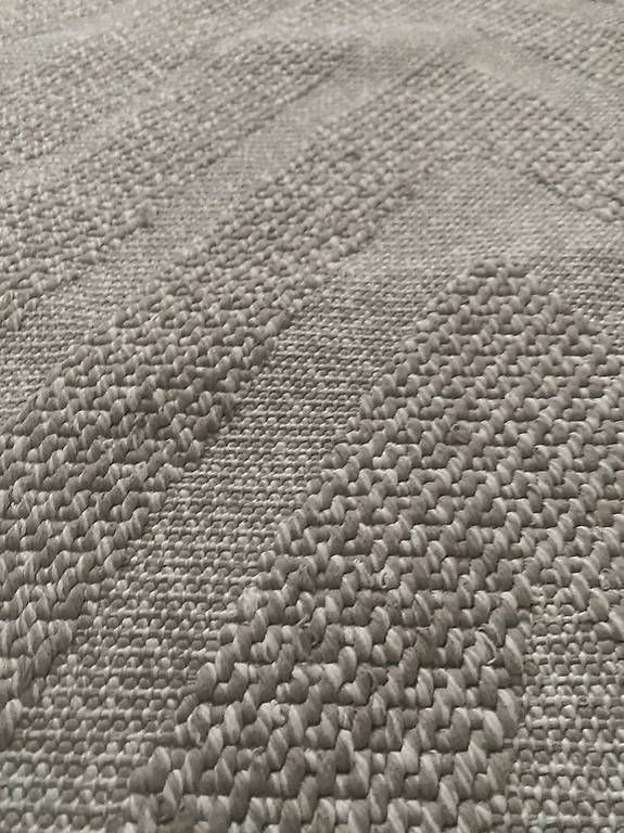 Tapis: 2x schöne Teppiche, flach gewebt – D'occasion à Sursee par car_b8zw 2
