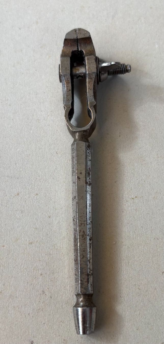 Tutti gli attrezzi: VINTAGE HANDKOLBEN – Usato da Ostermundigen venduto da Wyatt-Earp