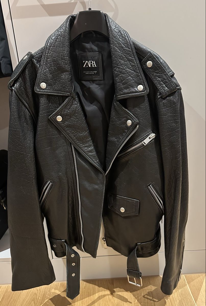 Zara Giacche: ZARA Bikerjacke – Usato da Aarburg venduto da _fleur_