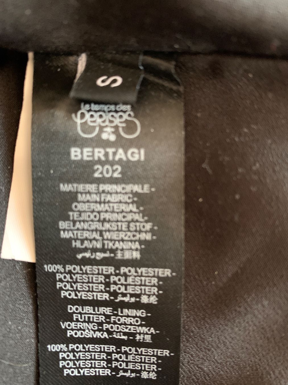 Le Temps Des Cerises Blusen: Jolie blouse Le Temps des Cerises taille S – Gebraucht aus MEYRIN von Gwendo10 3