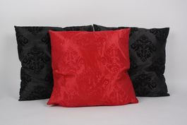 3 KISSEN Rot + Schwarz