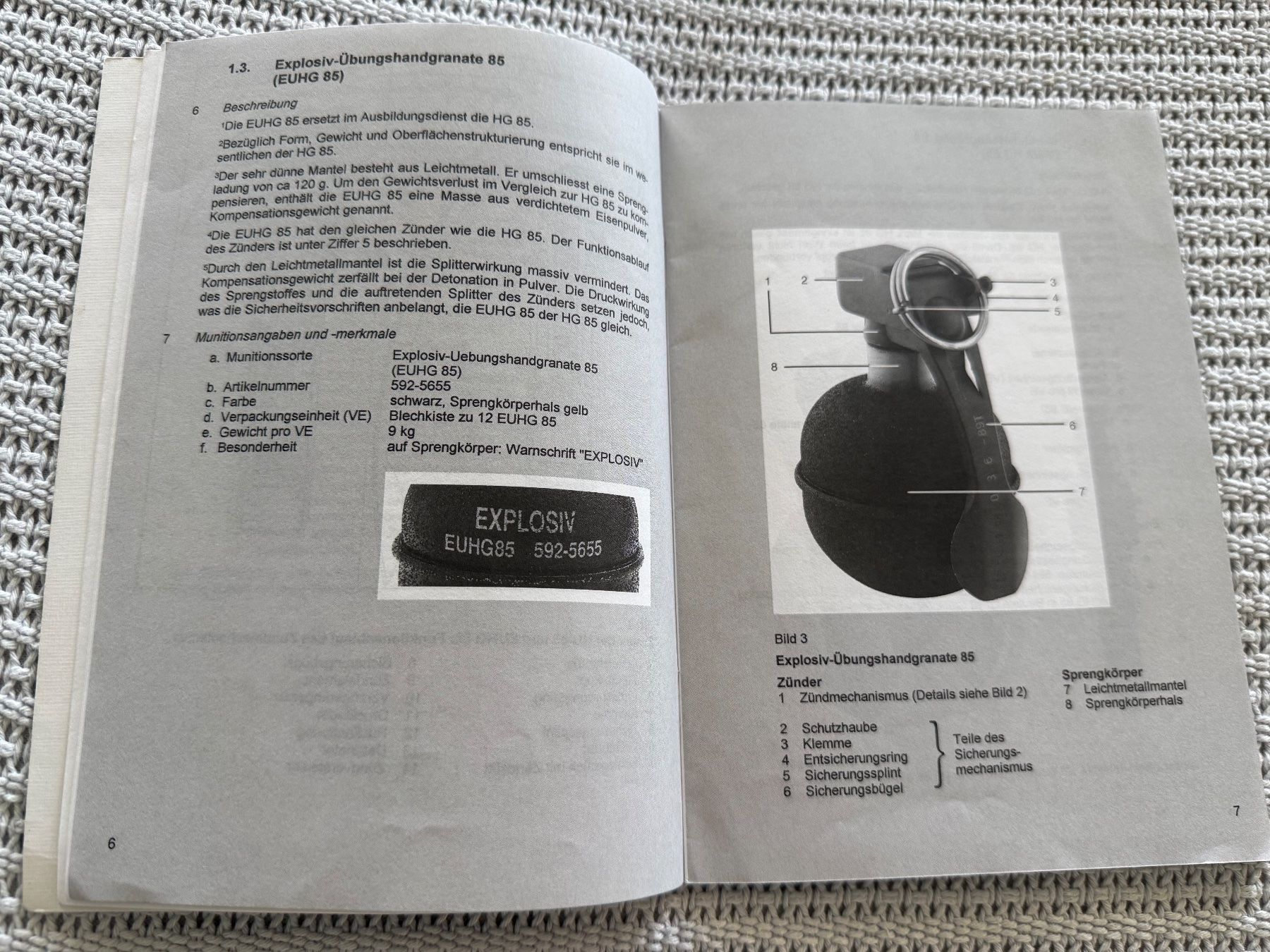 Livres: Reglement: Die Handgranate 1985 - Schweizer Armee – D'occasion à Brütten par Hst1 3