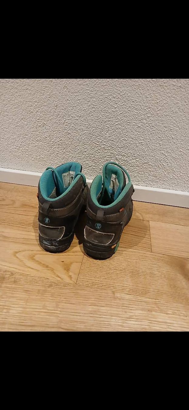 Scarpe per ragazzi: Trollkids Wanderschuhe Grösse 33 – Usato da Schneisingen venduto da grolito 2