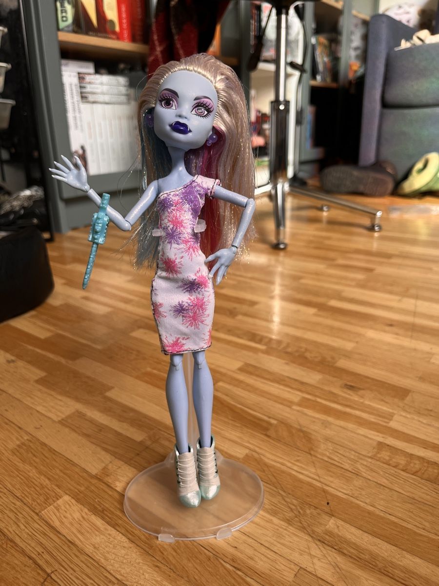 Bambole: Monster high – Usato da Fribourg venduto da Maya.p85