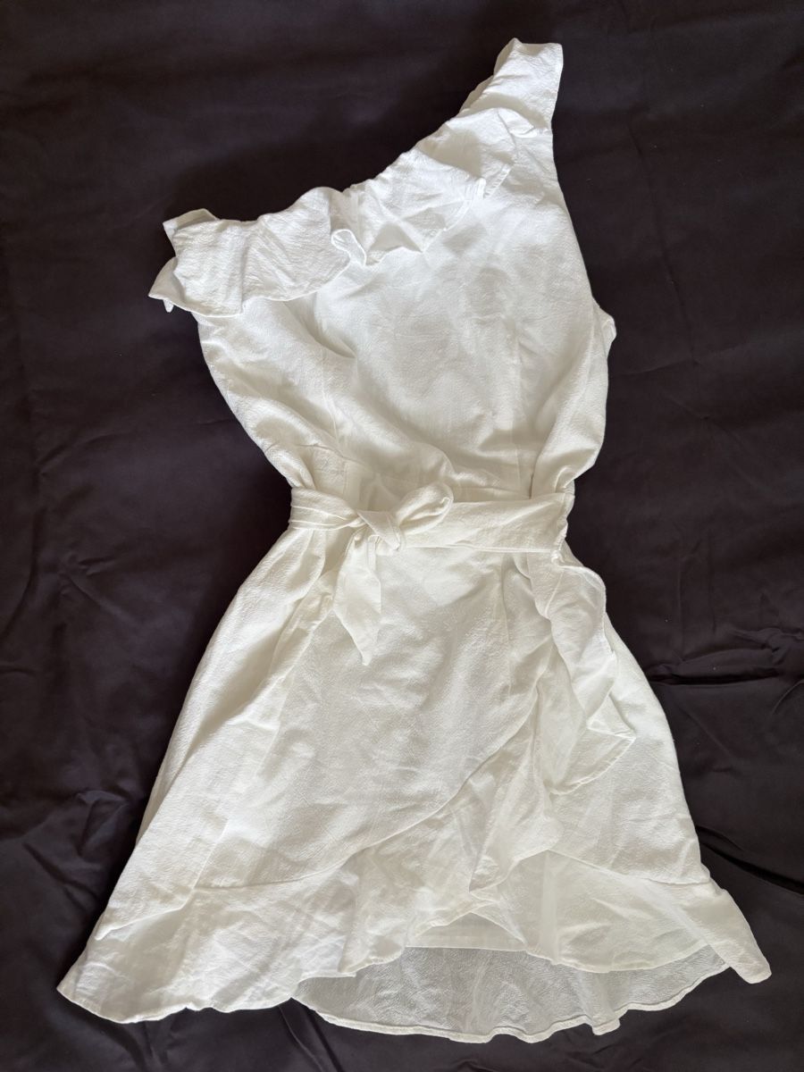 Shein Vestiti: White Casual Dress – Nuovo (secondo la descrizione) da Confignon venduto da Second_Hand_Ch 9