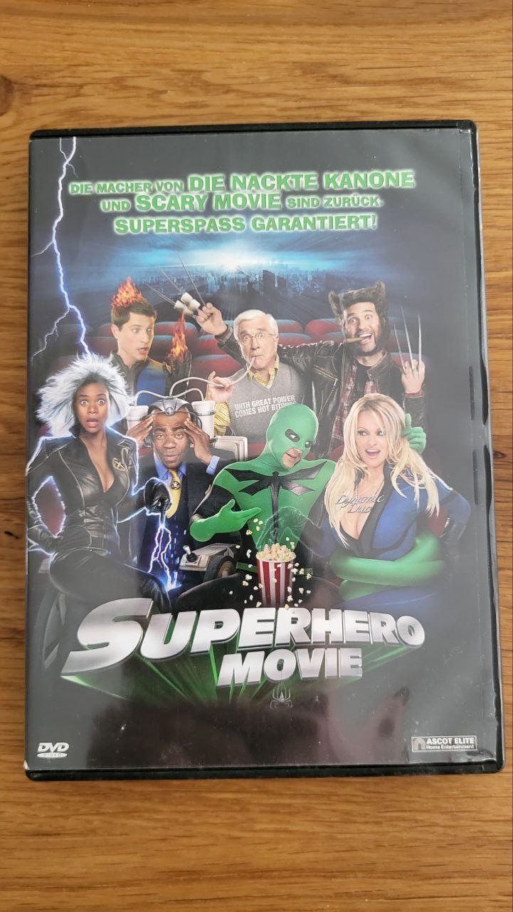 Tutti i DVDs: Superhero-Movie (DVD) – Usato da Suhr venduto da kap_wq5h