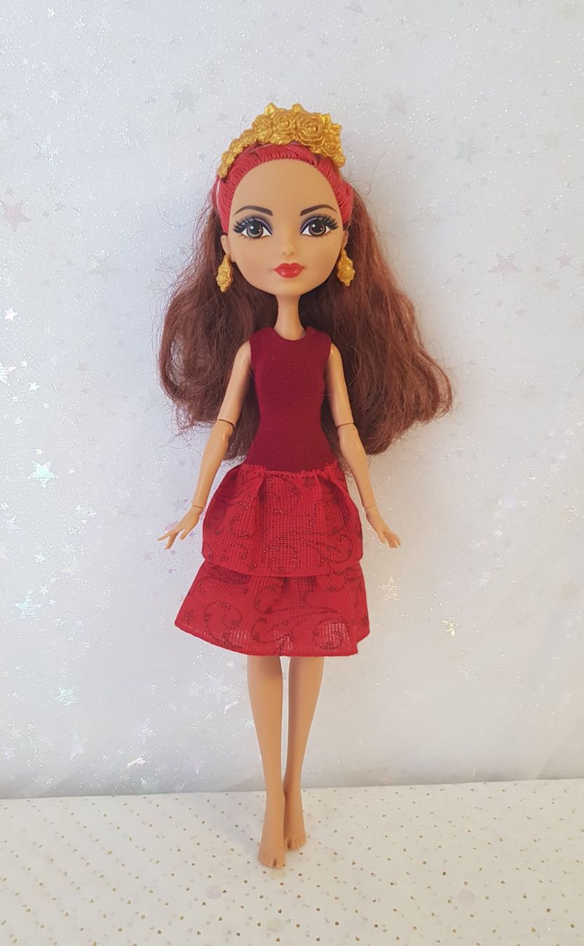 Poupées: Monster high Kleid Everafter high – Neuf (Voir description) à Lachen SZ par Sakura4hime