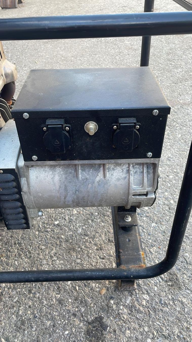 Yamaha Stromgeneratoren: Notstromaggregat mit Yamaha Motor – Gebraucht aus Pratval von ventil5 1