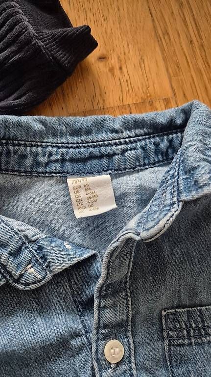 Chemises, Tops & T-shirts: Jeans Hemd Gr.68 – D'occasion à Unterentfelden par jkl_59w2 1