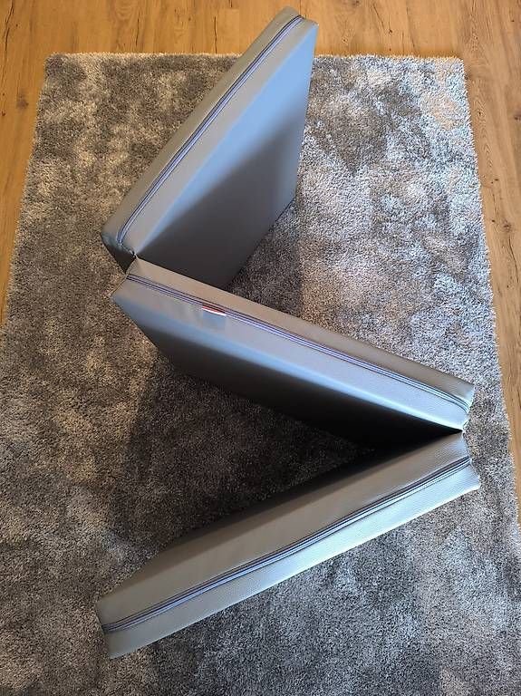 Tappetini fitness: Faltbare Gymnastic Matte Grau BenchK – Usato da Bauma venduto da Chantal07 2