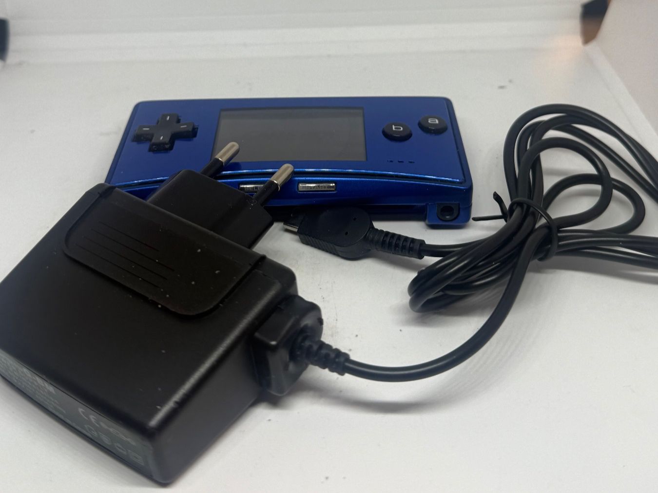 Nintendo Console: Micro Gameboy blau Nintendo – Usato da Dietlikon venduto da NESFEVER 4
