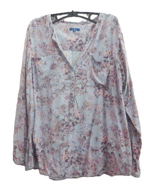 Tom Tailor Camicette: Gr. 40 TOM TAILOR leichte Bluse flieder/hellbau mit Blumen – Usato da Basel venduto da FRAU.ZAUBER.MOND 1