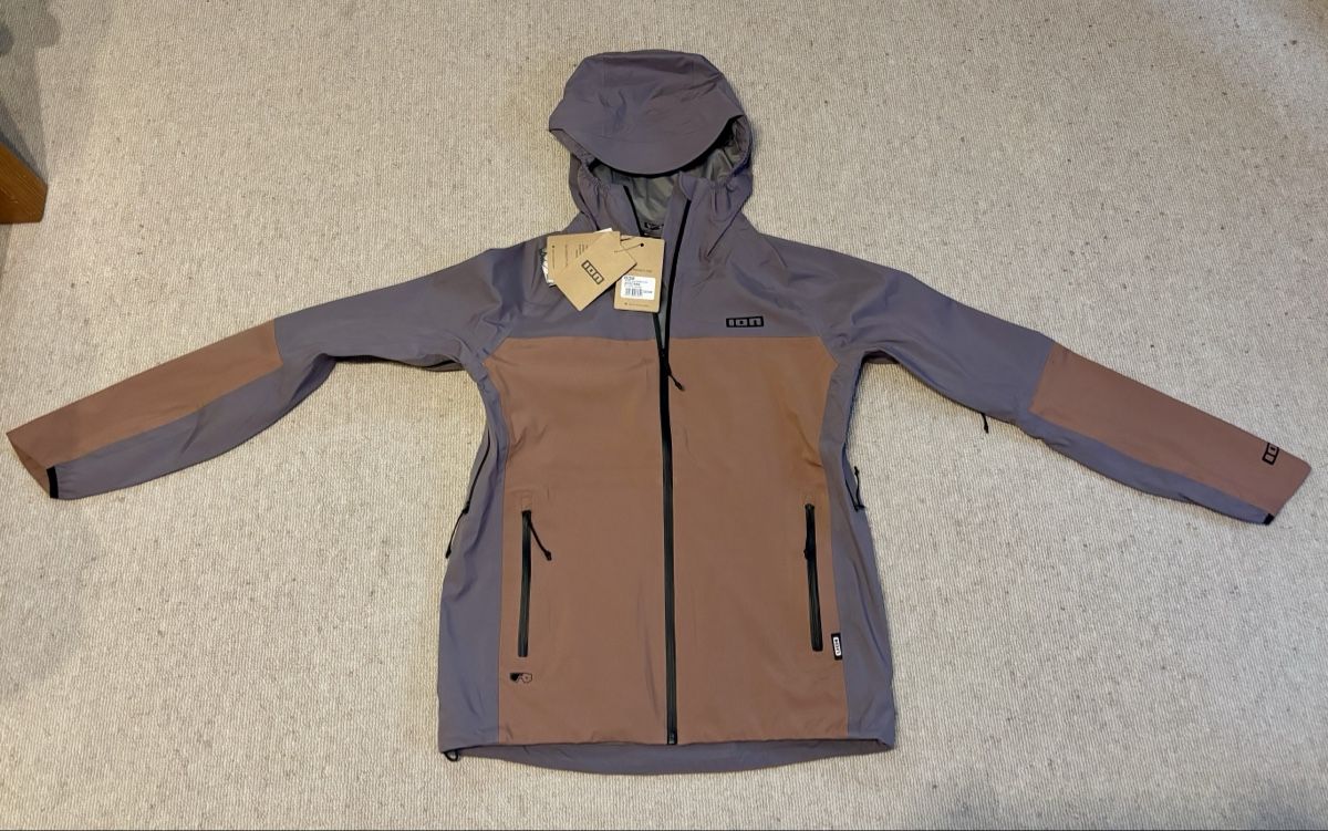 ION Giacche: ION 3L Regenjacke Grösse M - Neu – Nuovo (secondo la descrizione) da Davos Dorf venduto da Jaensche