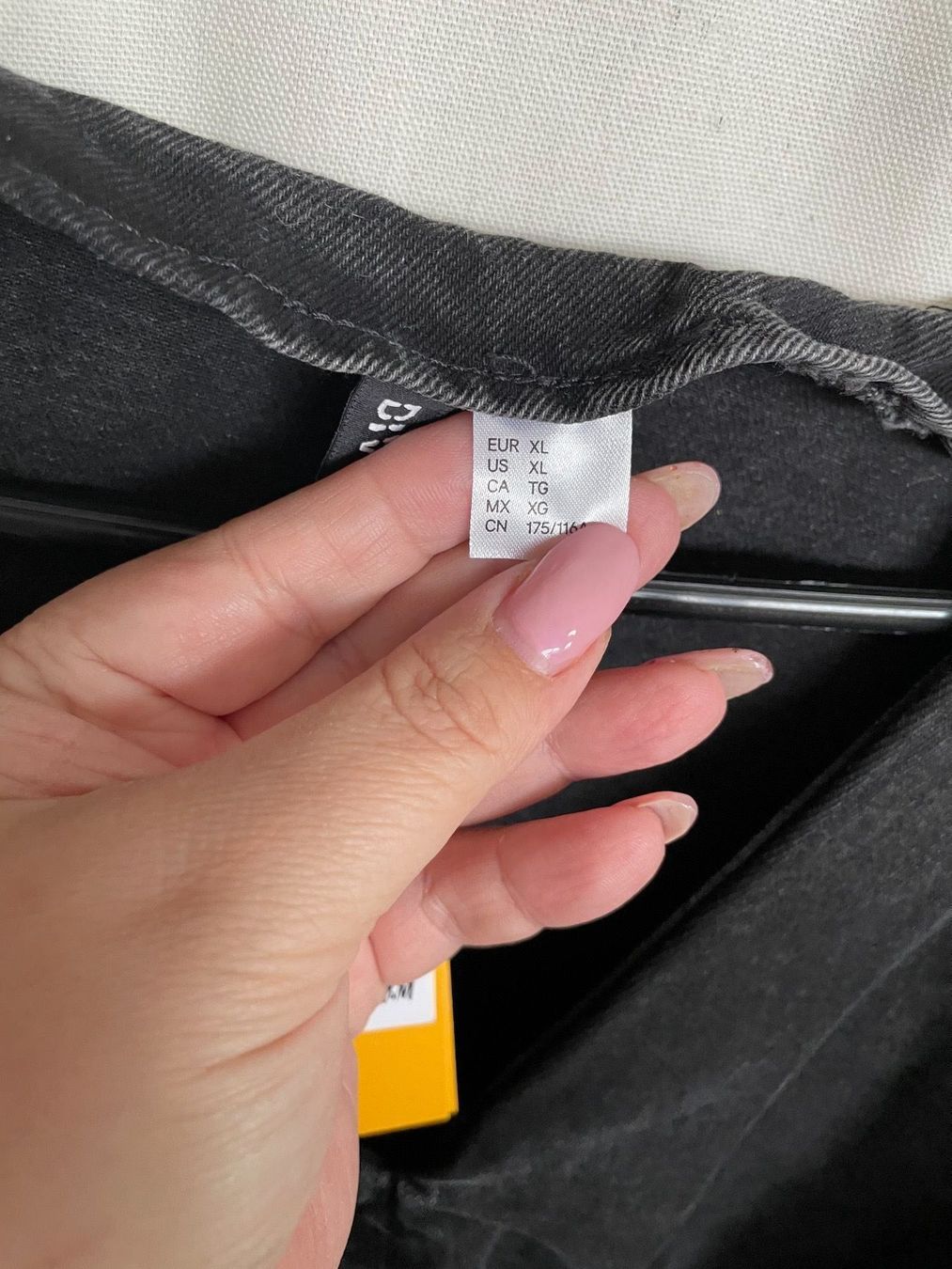 H&M Vestiti: Divided dress XL – Nuovo (secondo la descrizione) da Mendrisio venduto da ketolin 1