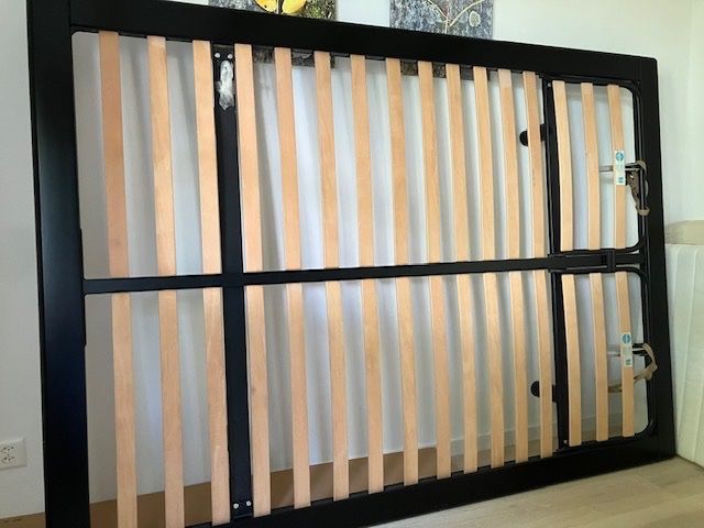 Betten: Letto completo con rete – Gebraucht aus Vairano von cas_wt8j