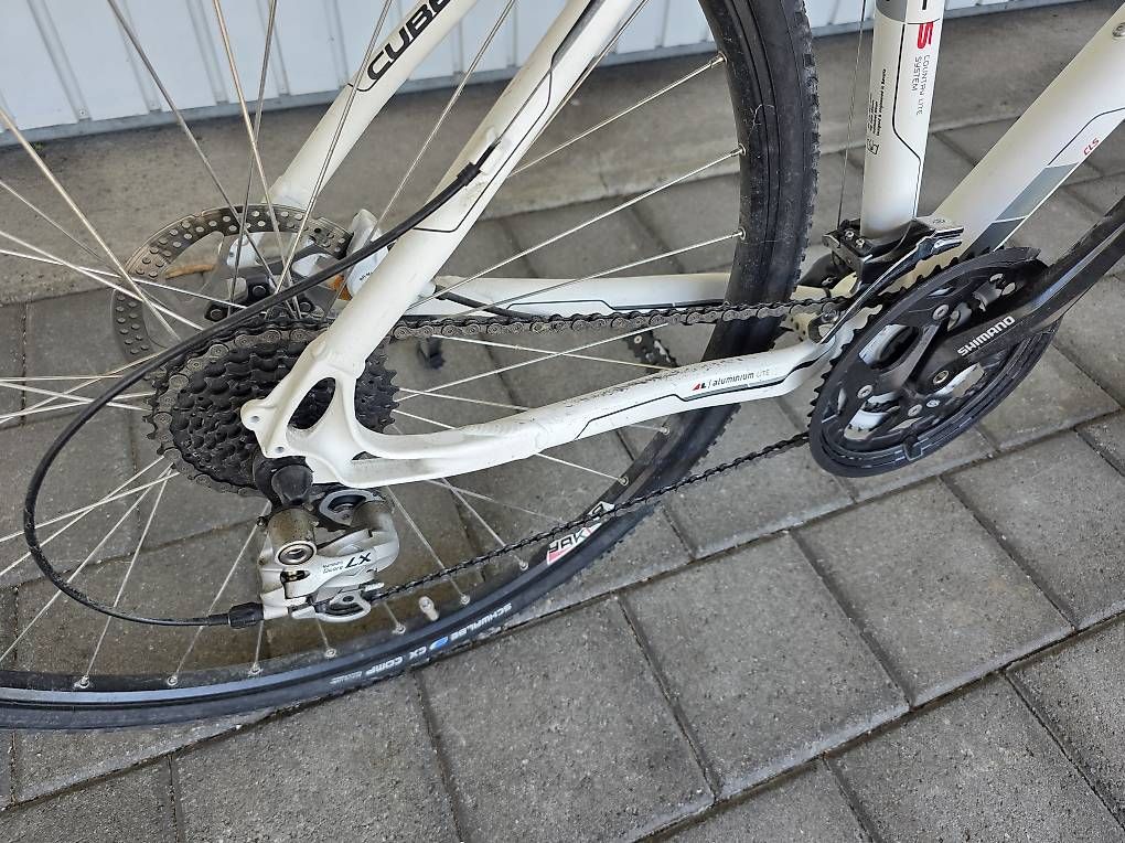 Velos: CUBE Curve CLS 28" Crossbike – Gebraucht aus Thal von and_wn7z 3