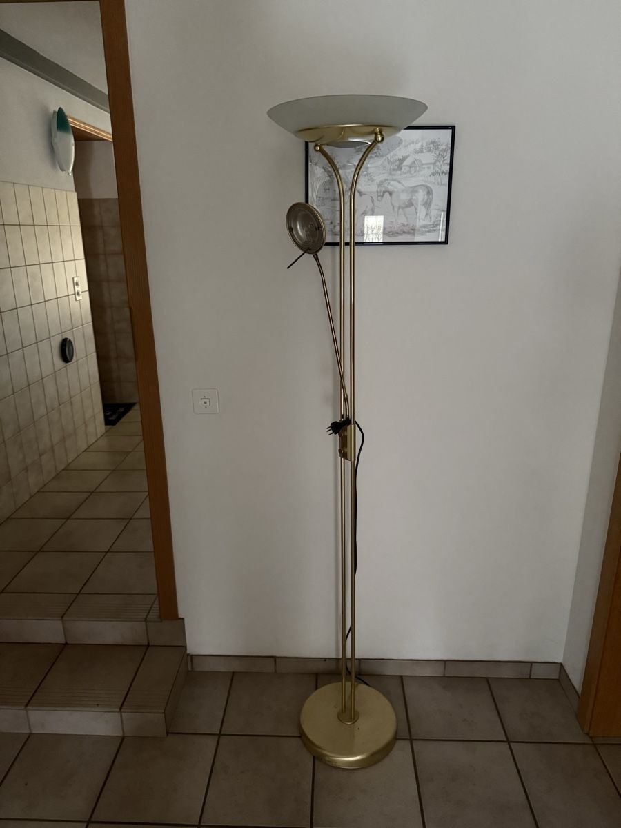 Lampade: Standlampe – Usato da Ueken venduto da Willi94