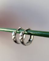 Boucles d'oreilles créoles argent 925 à motifs stylés!