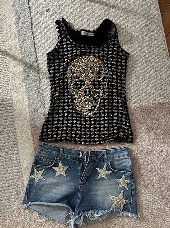 Top S , kurze Jeans S